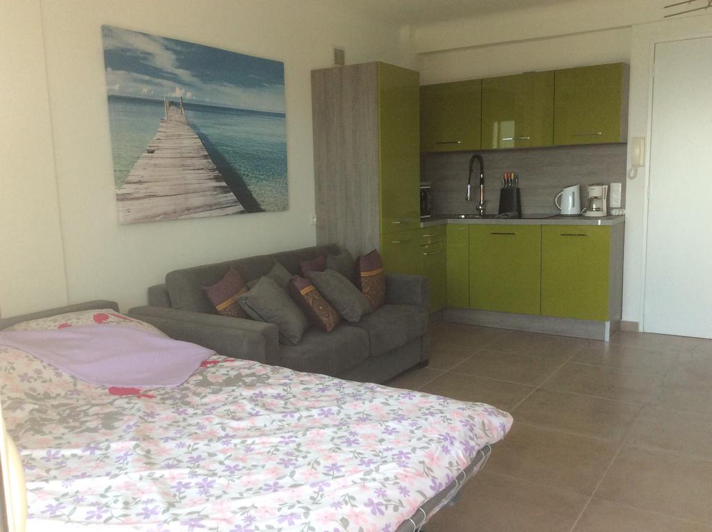 Studio On The Croisette With Sea View Apartment Cannes Luaran gambar