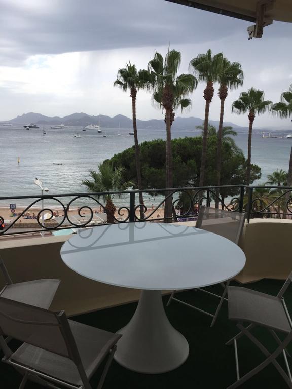 Studio On The Croisette With Sea View Apartment Cannes Luaran gambar